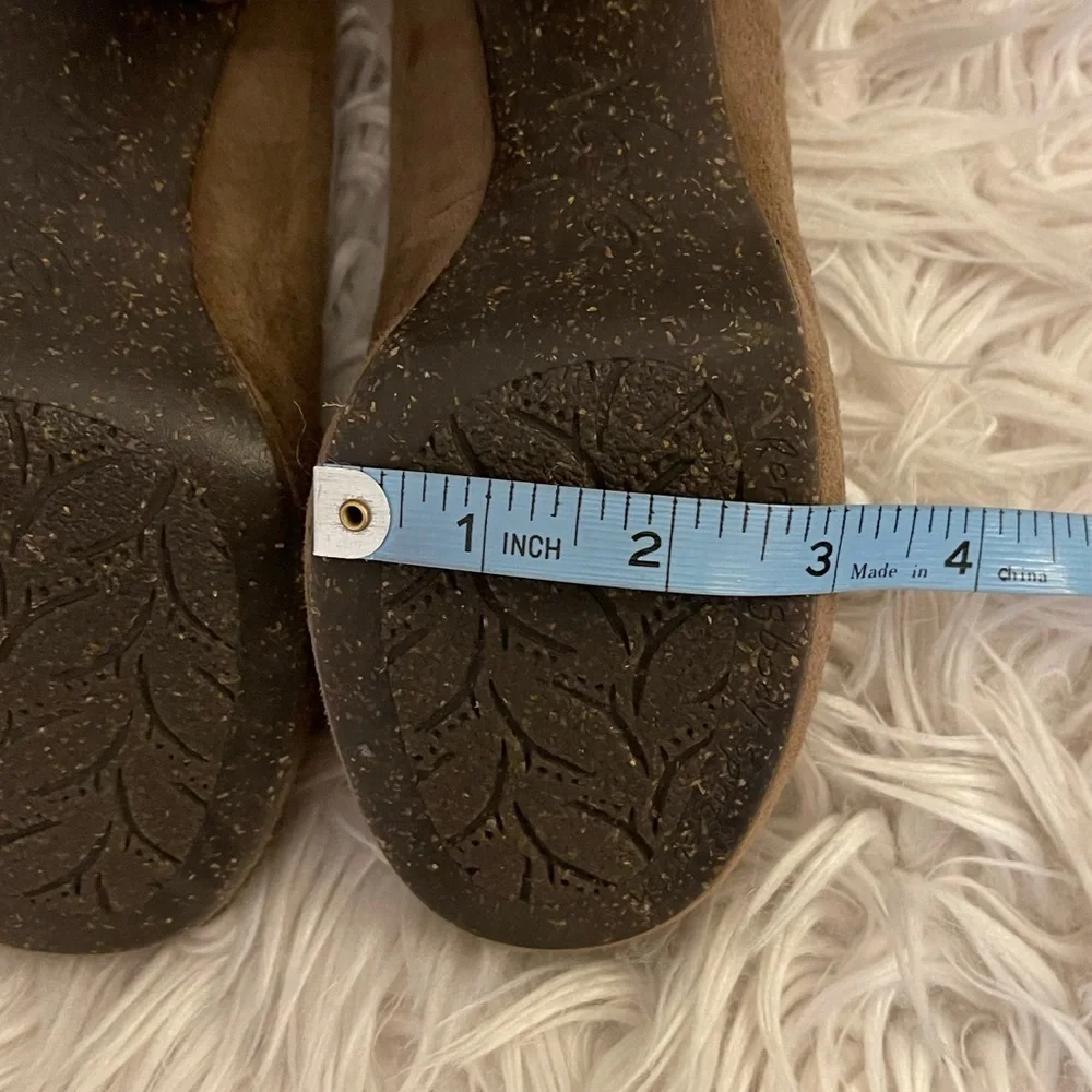 Anthropologie | Taupe suede | Naya Bakula heel - Picture 12 of 15
